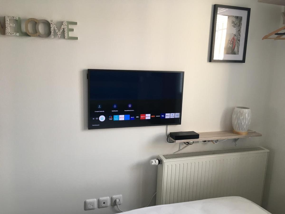 Chambre Privee Proche Disney Disponible De 19H A 10H Montévrain Kültér fotó